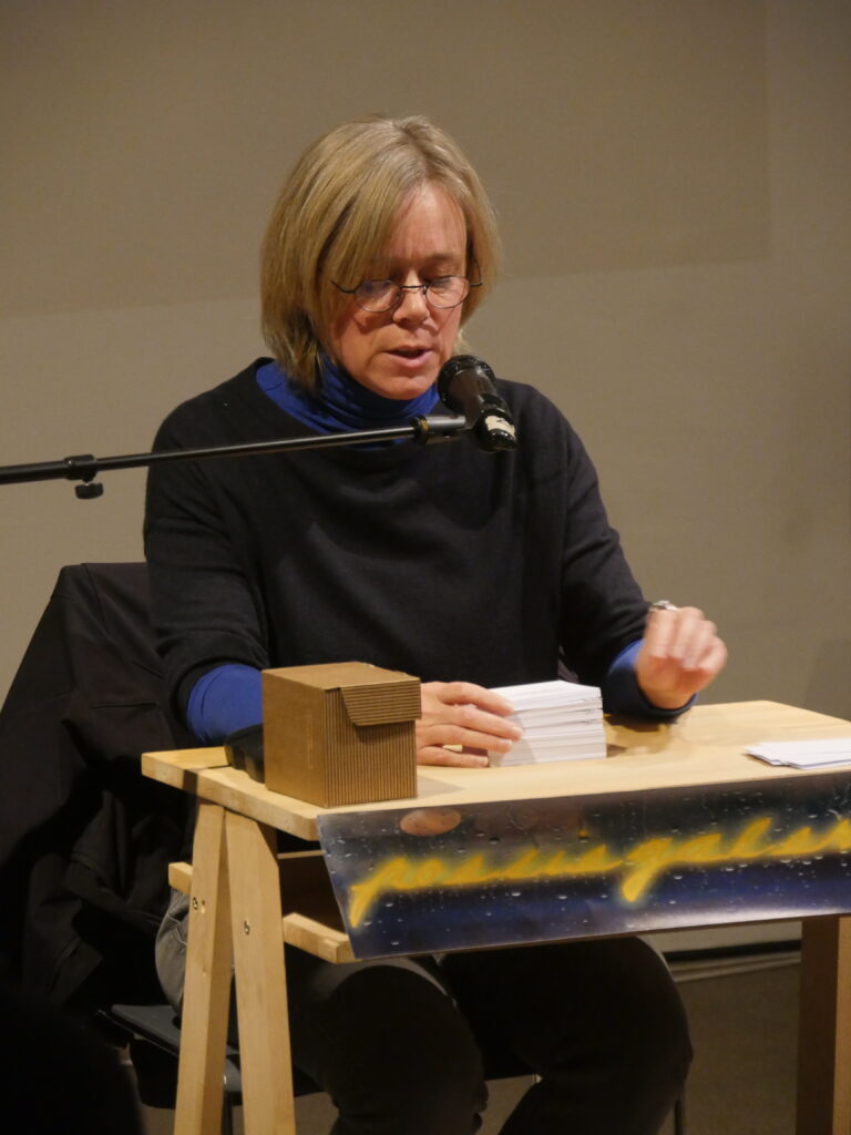 Anja Utler Lesung bei der Poesiegalerie am 11.11.23