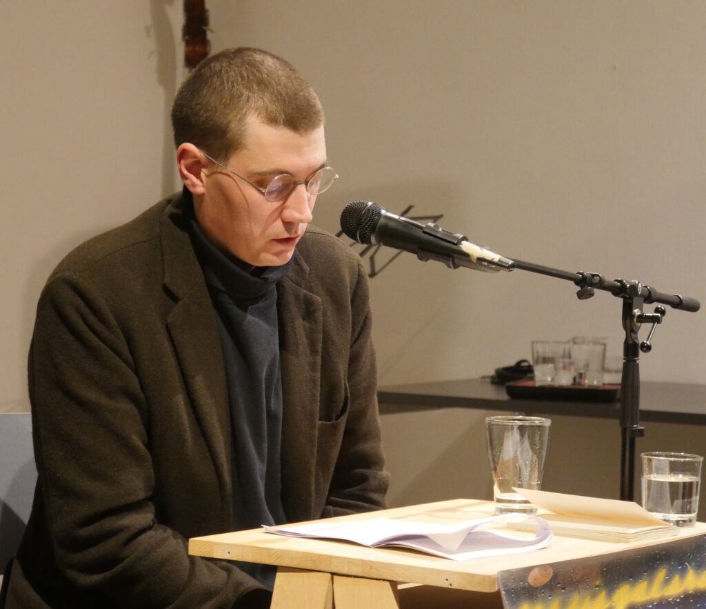 Jonathan Perry Lesung bei der Poesiegalerie am 11.11.23
